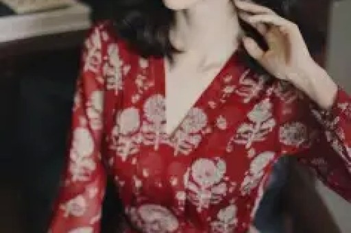 没想到国家出手曝光恶行才一天白冰竟又给谢霆锋添“麻烦”