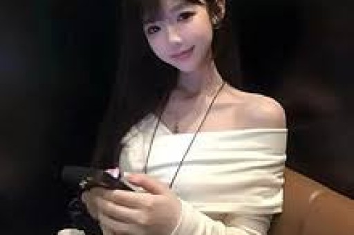 3大瓜！阿雅抄袭赵樱子当三当红小花交往多个老男星 个个离谱