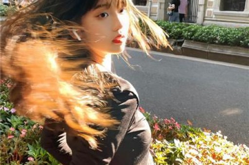 3500家连锁店女网红艾琳演豪门戏翻车涉嫌欺诈中老年人